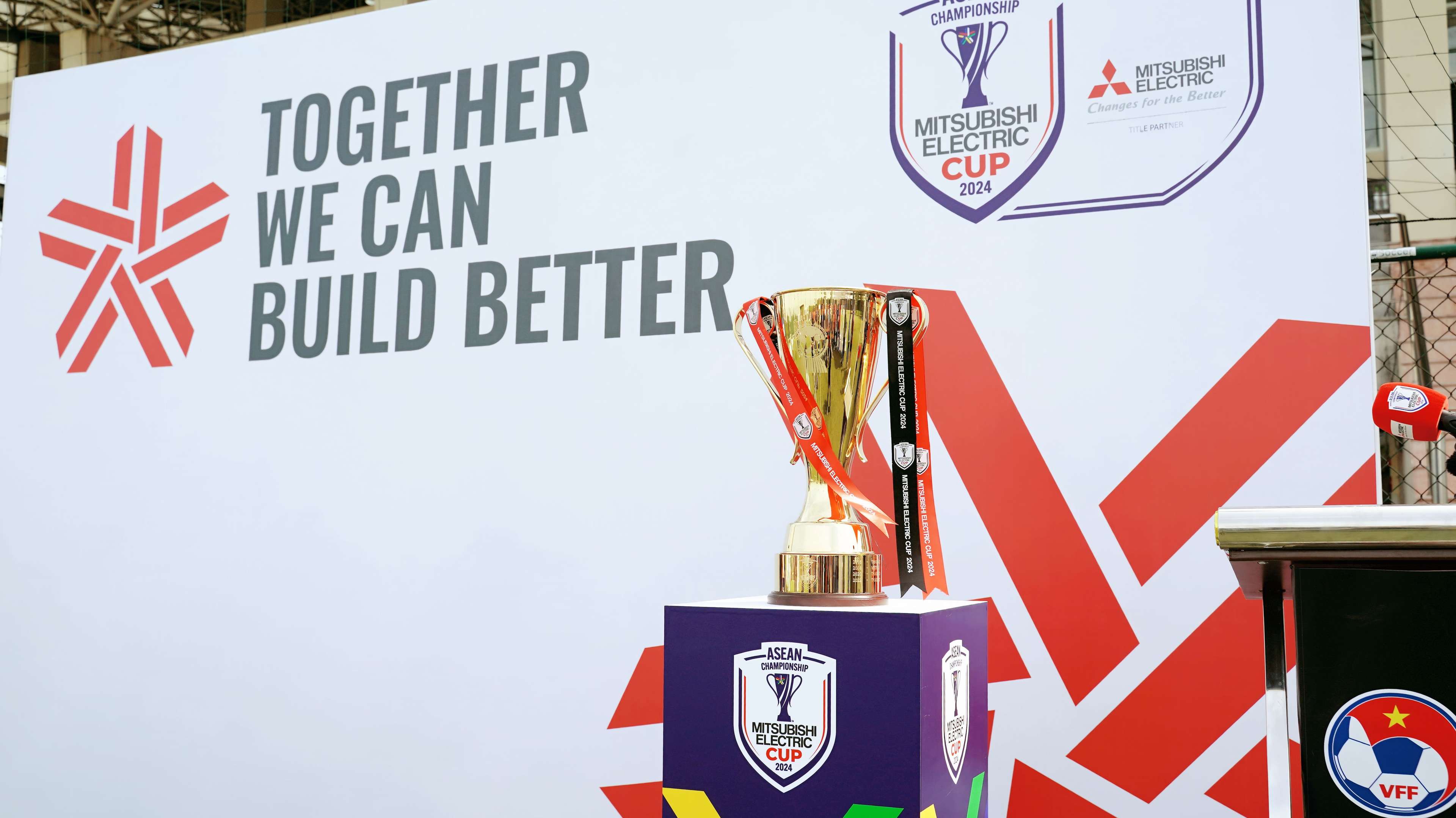 证了非洲足 证了非洲足