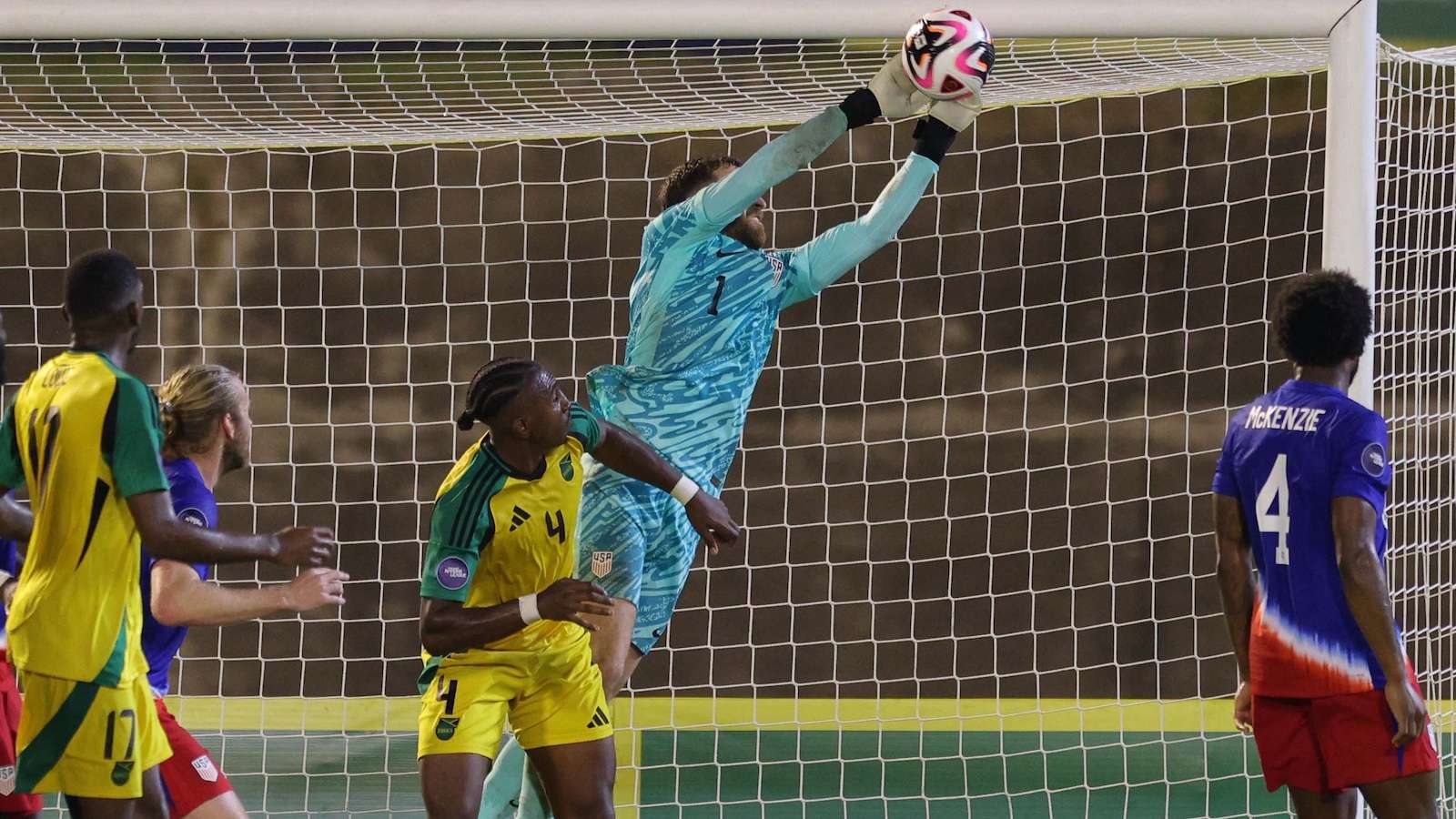 常规赛中取 常规赛中取